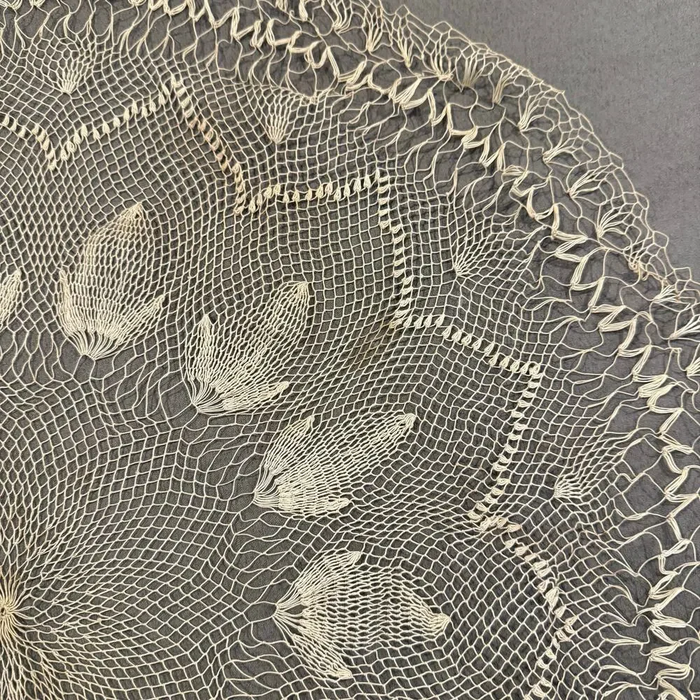 Vintage Embroider Net Mesh Lace Large Round Doily Vanity Table Topper Linen